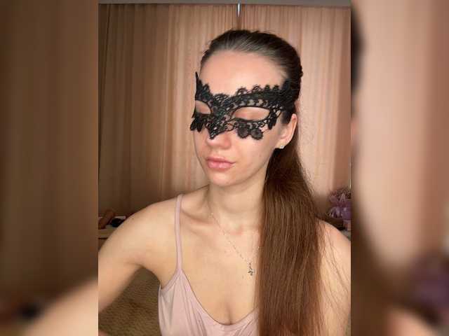 U-Moni live cam on BongaCams