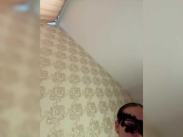 U-Moni live cam on BongaCams