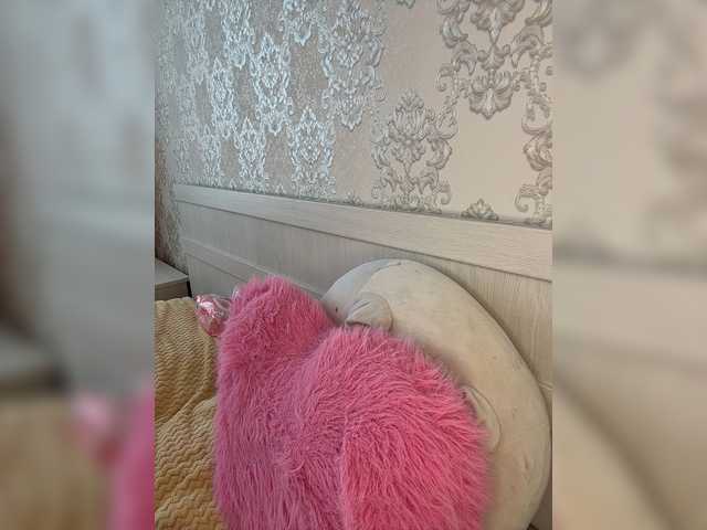 U-Moni live cam on BongaCams