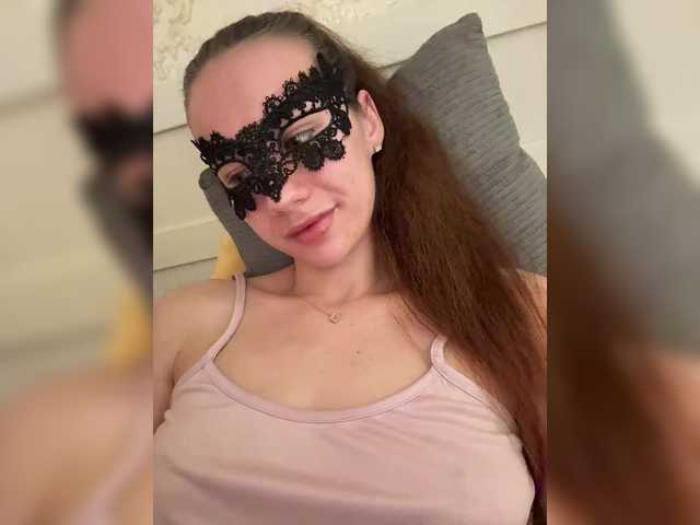 U-Moni live cam on BongaCams