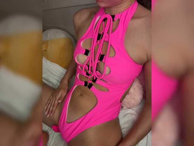 U-Moni live cam on BongaCams