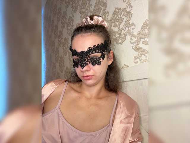 U-Moni live cam on BongaCams