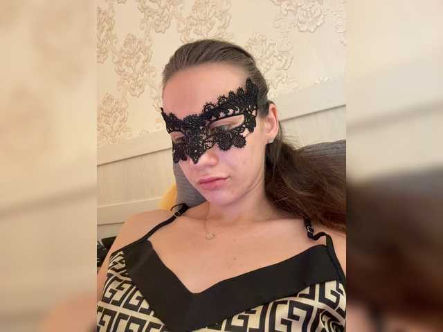 U-Moni live cam on BongaCams