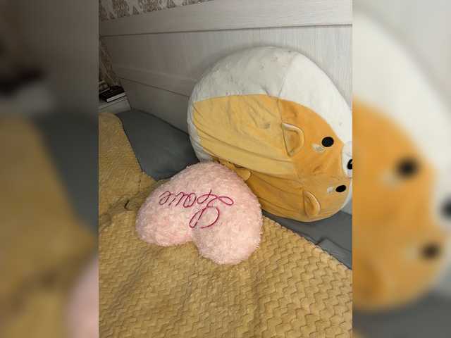 U-Moni live cam on BongaCams