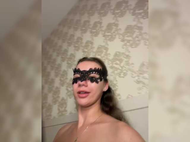 U-Moni live cam on BongaCams