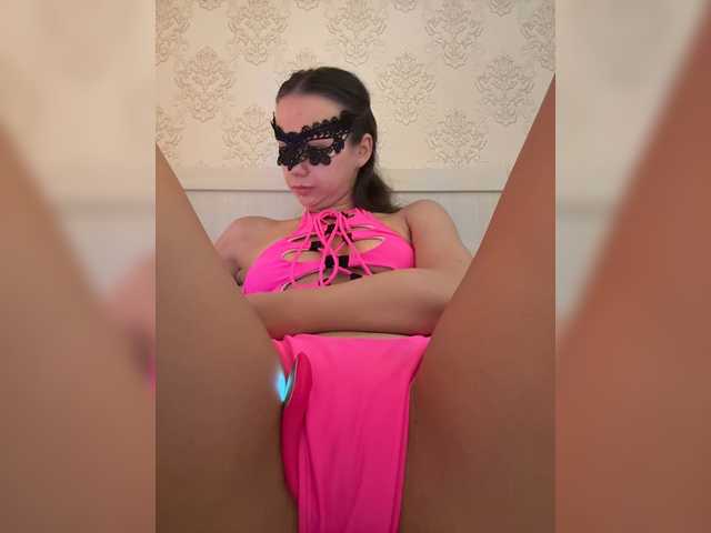 U-Moni live cam on BongaCams