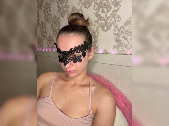 U-Moni live cam on BongaCams