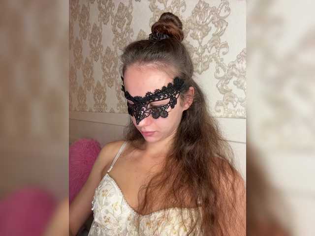 U-Moni live cam on BongaCams