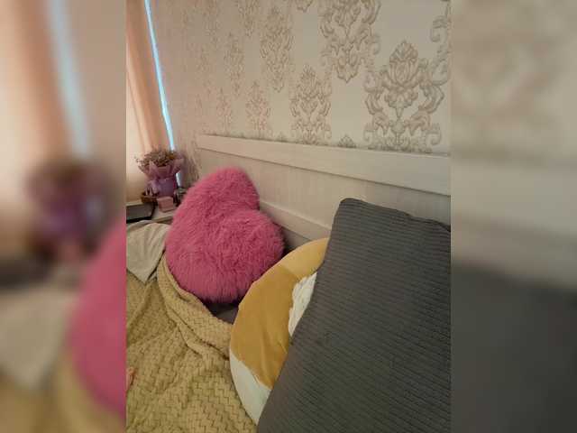 U-Moni live cam on BongaCams