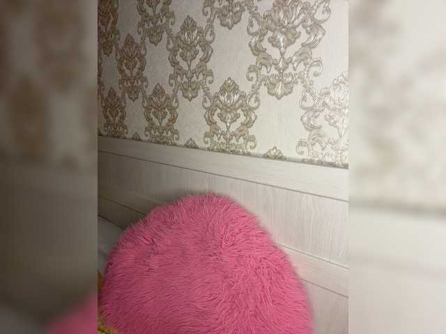 U-Moni live cam on BongaCams