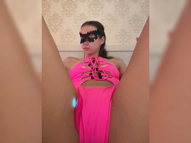 U-Moni live cam on BongaCams