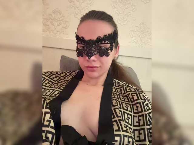 U-Moni live cam on BongaCams