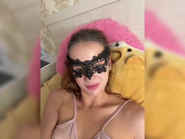 U-Moni live cam on BongaCams