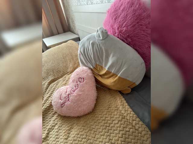 U-Moni live cam on BongaCams