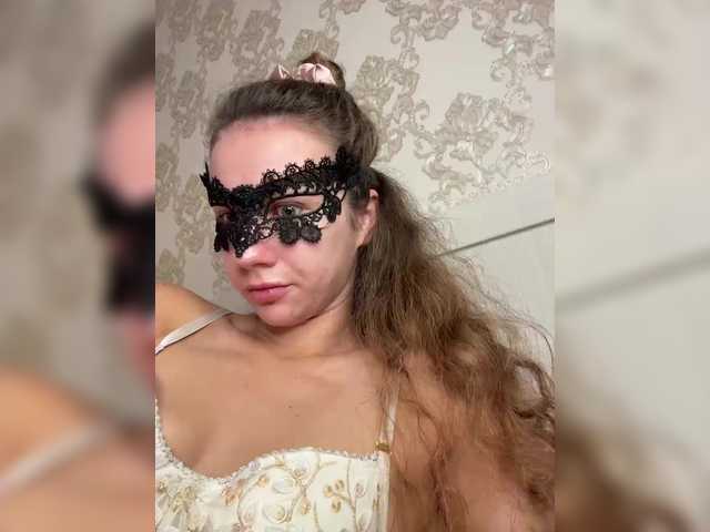 U-Moni live cam on BongaCams