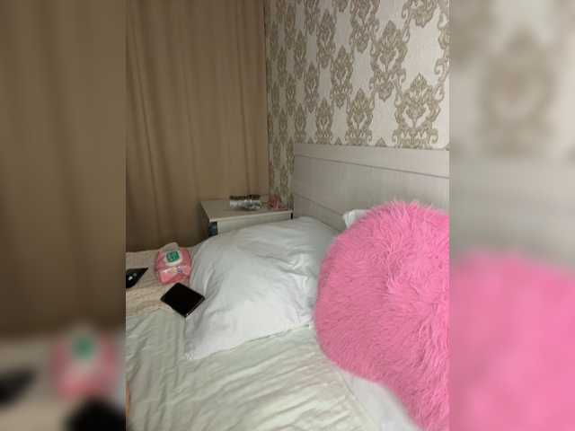 U-Moni live cam on BongaCams