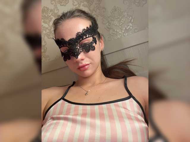 u-moni live sex show