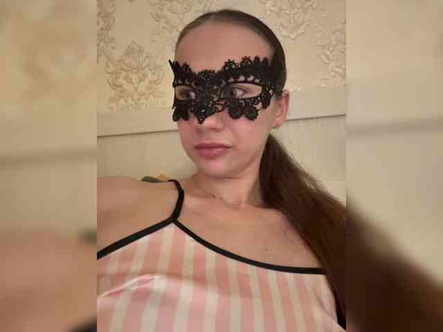 U-Moni Live Webcam on BongaCams
