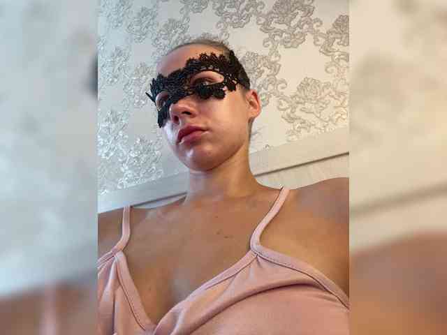 U-Moni Sex Cam Show