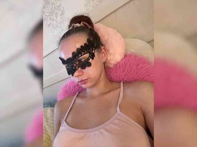U-Moni Sex Cam Show