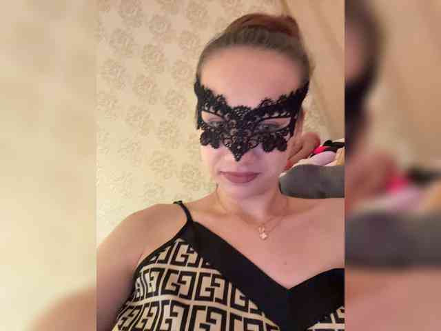 U-Moni Live Webcam on BongaCams