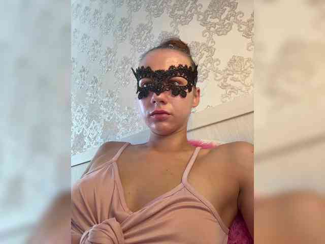 U-Moni Sex Cam Show