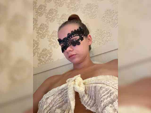 U-Moni Sex Cam Show