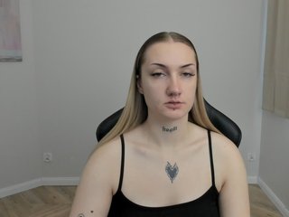 AlexaKisses Porn Show