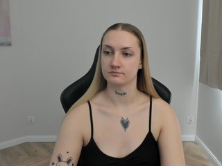 AlexaKisses Porn Show