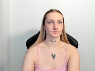 AlexaKisses Porn Show