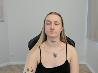 AlexaKisses Porn Show