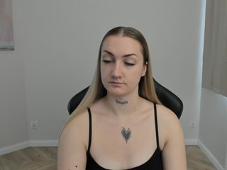 AlexaKisses
