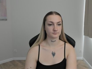 AlexaKisses Porn Show