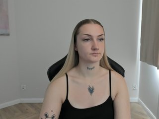 AlexaKisses Porn Show