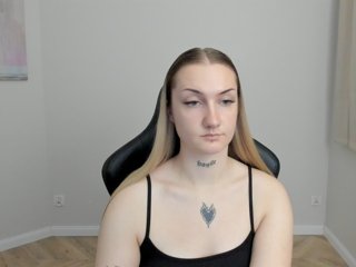 AlexaKisses Porn Show