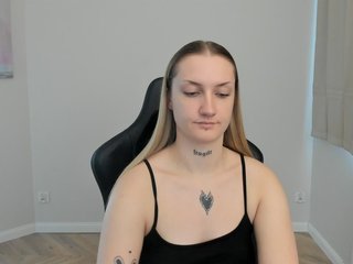 AlexaKisses Porn Show