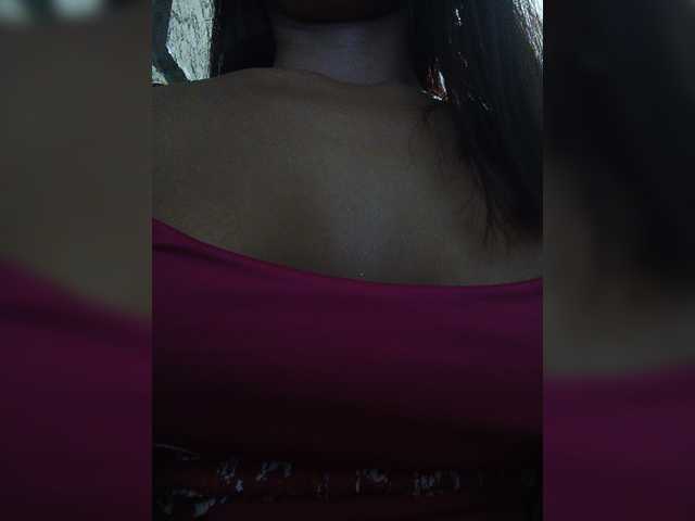 sara-coleman live cam on BongaCams
