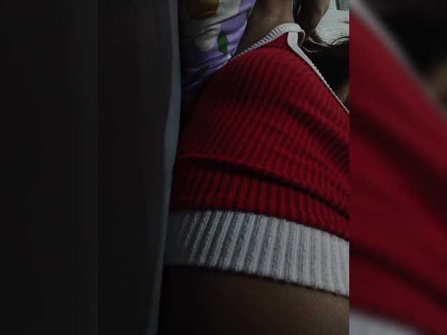 sara-coleman live cam on BongaCams