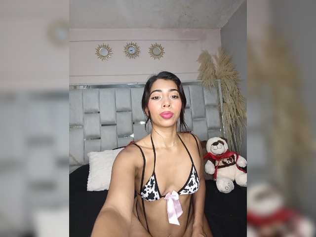 sara-coleman live cam on BongaCams