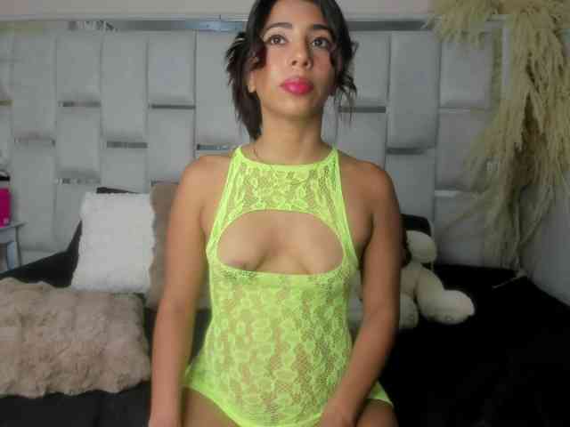 sara-coleman webcam
