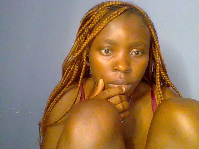 chocolate-brownie live cam on BongaCams