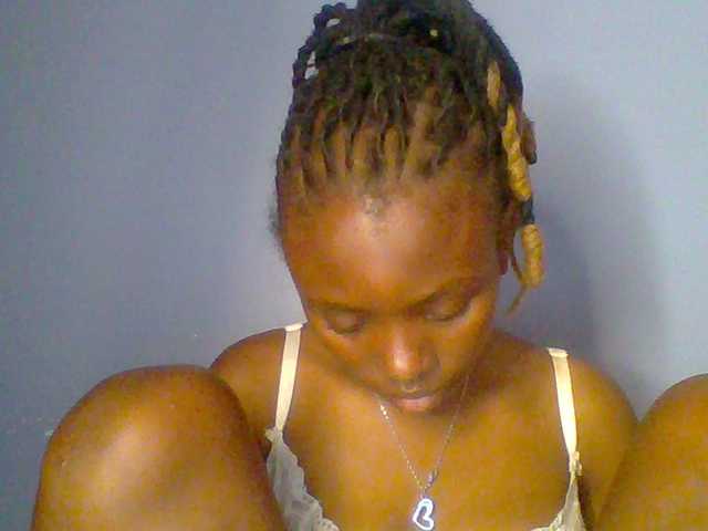 chocolate-brownie live cam on BongaCams