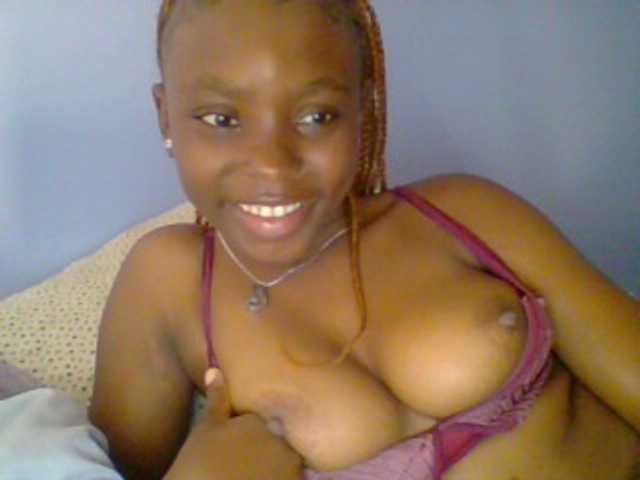 chocolate-brownie live cam on BongaCams