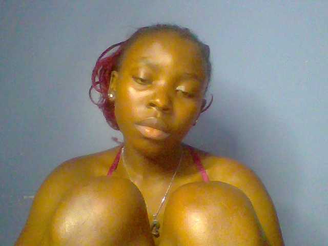 chocolate-brownie live cam on BongaCams