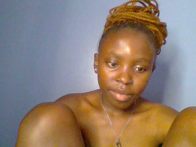 chocolate-brownie live cam on BongaCams