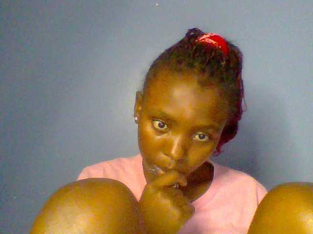 chocolate-brownie live cam on BongaCams