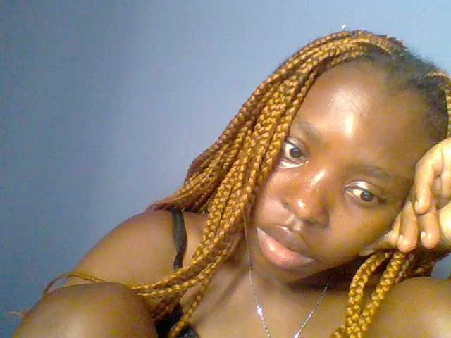 chocolate-brownie live cam on BongaCams
