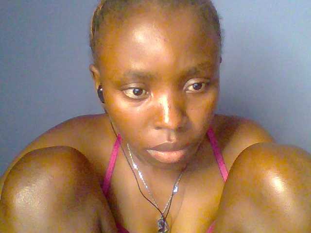 chocolate-brownie live cam on BongaCams