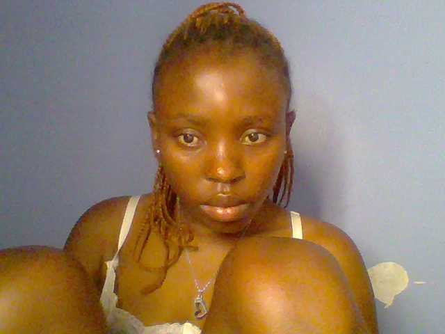 chocolate-brownie live cam on BongaCams
