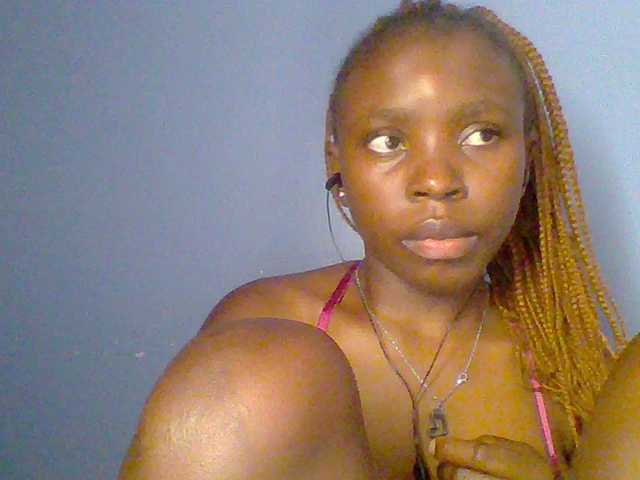 chocolate-brownie live cam on BongaCams